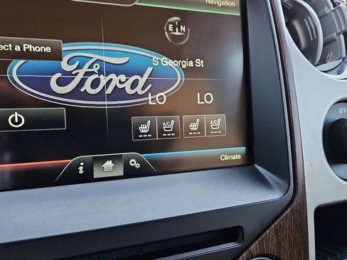 Used 2014 Ford F150 Lariat w/ Equipment Group 502A Luxury image 15