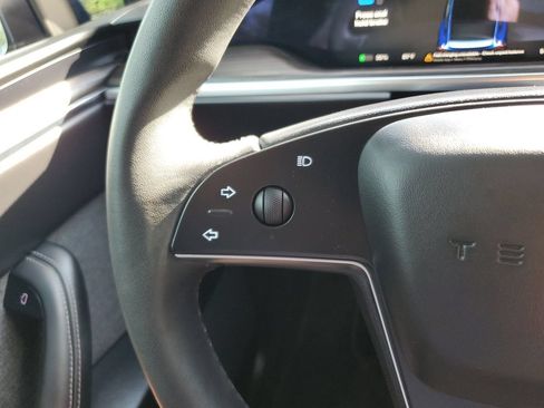 Used 2023 Tesla Model X AWD/4WD image 28