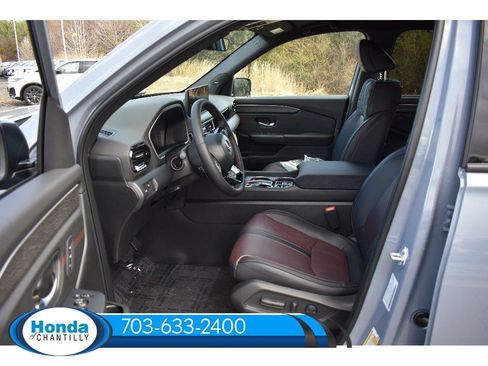 New 2026 Honda Pilot Black Edition image 28