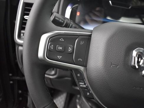 New 2026 RAM 1500 4x4 Crew Cab image 17