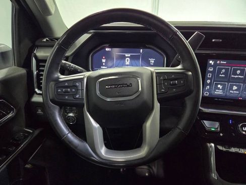 Used 2024 GMC Sierra 2500 Denali w/ Denali Reserve Package AWD/4WD image 3