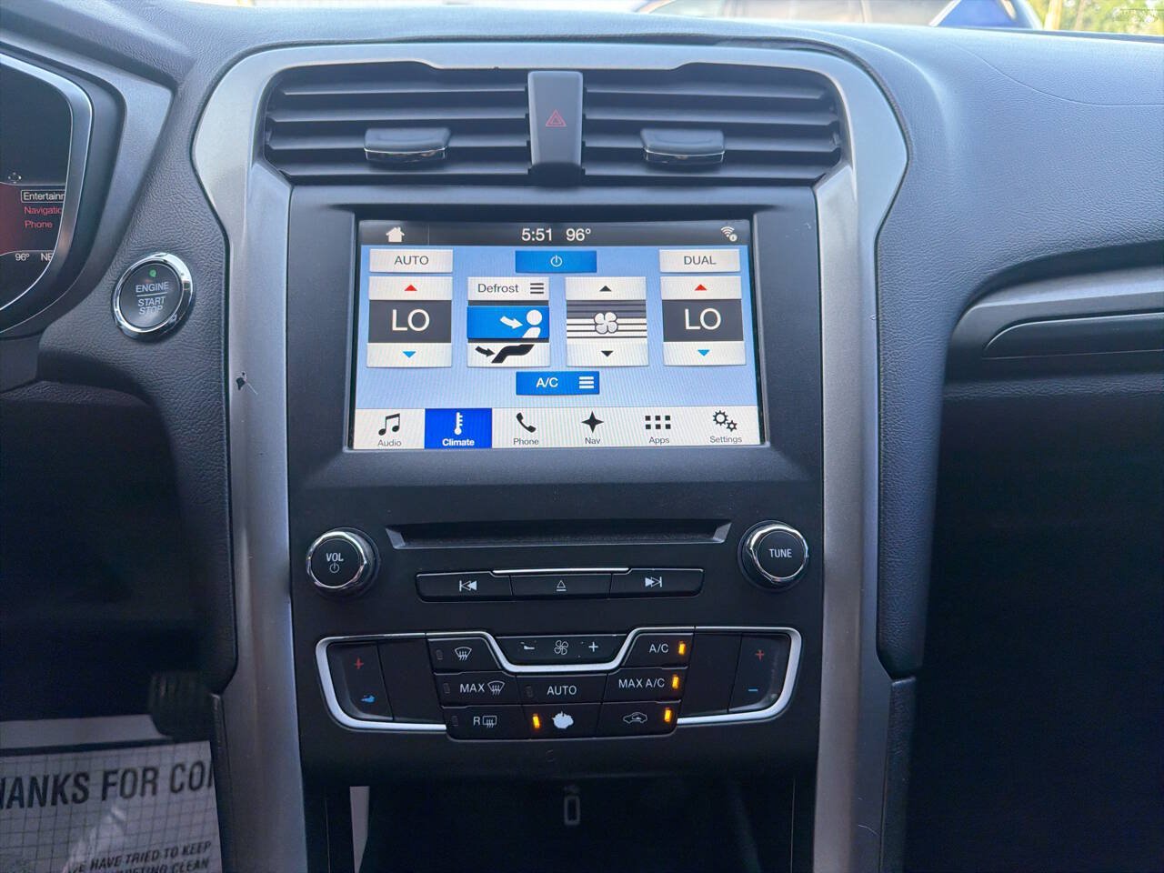 Used 2017 Ford Fusion SE w/ Equipment Group 201A FWD image 14