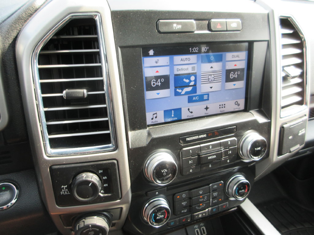 Used 2016 Ford F150 Lariat w/ Equipment Group 502A Luxury AWD/4WD image 31