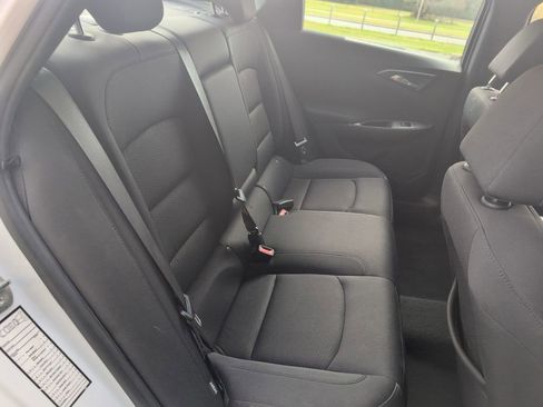 Used 2023 Chevrolet Malibu LT image 24