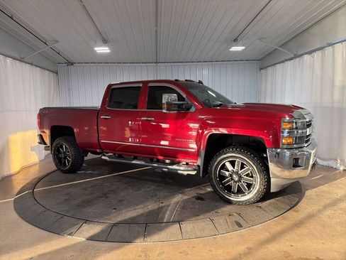 Used 2018 Chevrolet Silverado 2500 LTZ w/ Duramax Plus Package image 11