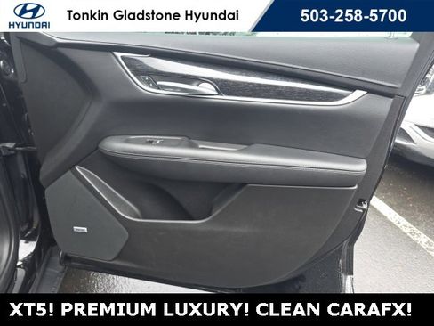Used 2021 Cadillac XT5 Premium Luxury image 20