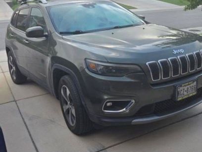 Used 2019 Jeep Cherokee Limited w/ Luxury Group
