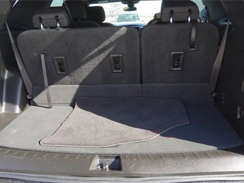 Used 2022 Chevrolet Traverse LT w/ LPO, Cargo Package image 13