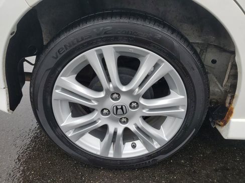 Used 2010 Honda Fit Sport image 9