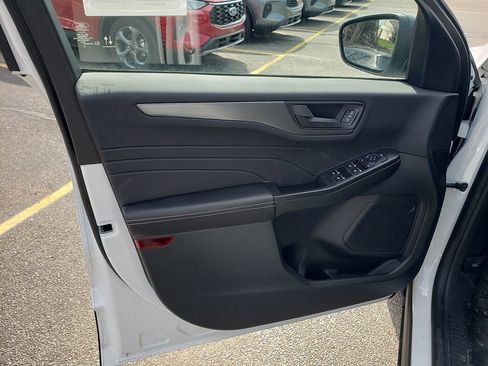 New 2026 Ford Escape Active w/ Tech Pack #1 AWD/4WD image 10