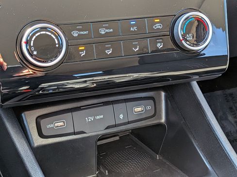 Used 2023 Hyundai Tucson SEL AWD/4WD image 19