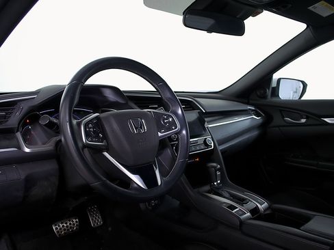 Used 2019 Honda Civic Sport image 13