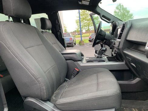 Used 2017 Ford F150 XLT w/ Equipment Group 301A Mid AWD/4WD image 26