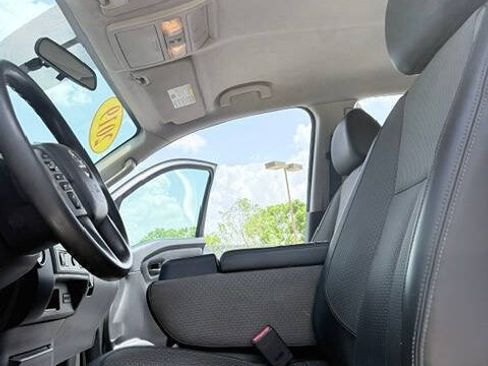 Used 2019 Nissan Titan S w/ S Utility Package RWD image 10