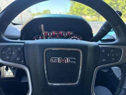 Used 2015 GMC Yukon XL SLT AWD/4WD image 12
