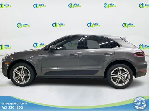 Used 2018 Porsche Macan AWD/4WD image 9