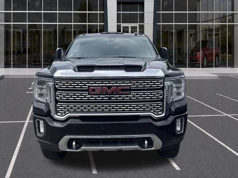 Used 2021 GMC Sierra 2500 Denali w/ Denali Black Diamond Edition AWD/4WD image 5