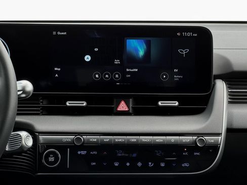 New 2025 Hyundai Ioniq 5 SEL image 27