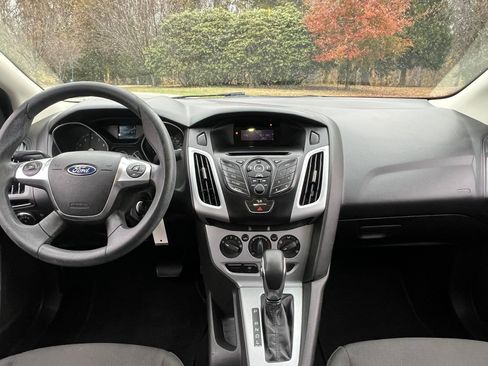 Used 2012 Ford Focus SE image 14