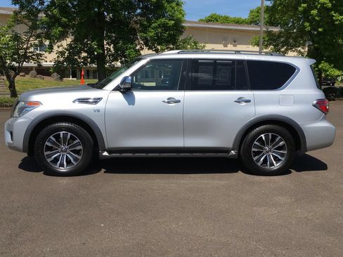 Used 2020 Nissan Armada SL w/ Premium Package AWD/4WD image 3