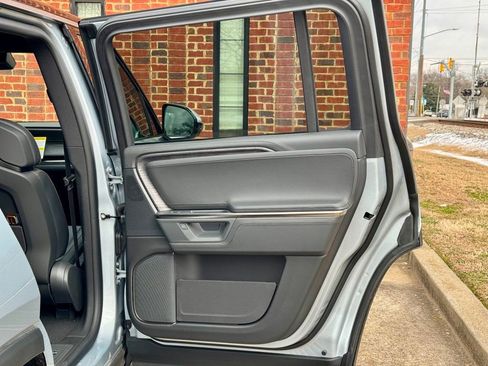 Used 2026 Rivian R1S Adventure image 19