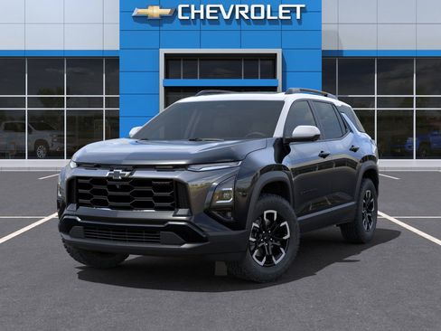 New 2025 Chevrolet Equinox ACTIV w/ Safety and Technology Package FWD image 37