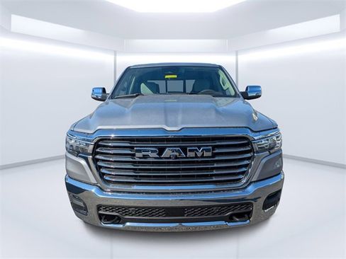 New 2026 Chrysler Pacifica Select image 8