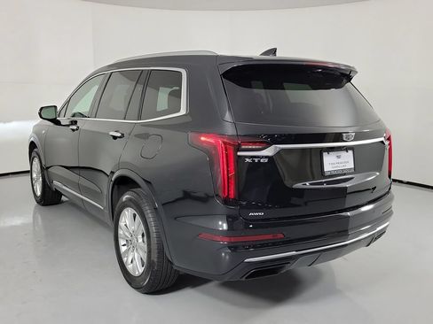 Certified 2024 Cadillac XT6 Luxury AWD/4WD image 4