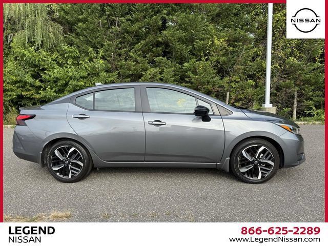 Used 2025 Nissan Versa SR w/ Trunk Package FWD image 5