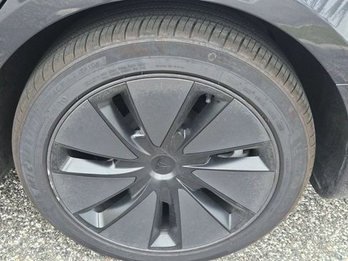 Used 2025 Tesla Model 3 RWD image 5