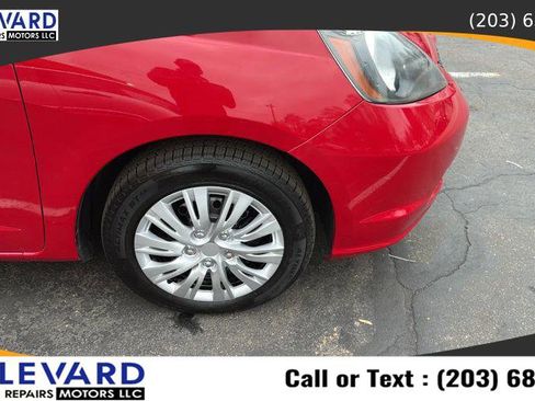 Used 2012 Honda Fit image 12