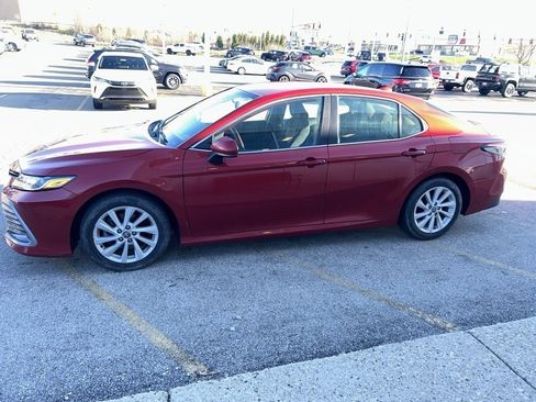 Used 2023 Toyota Camry LE image 8