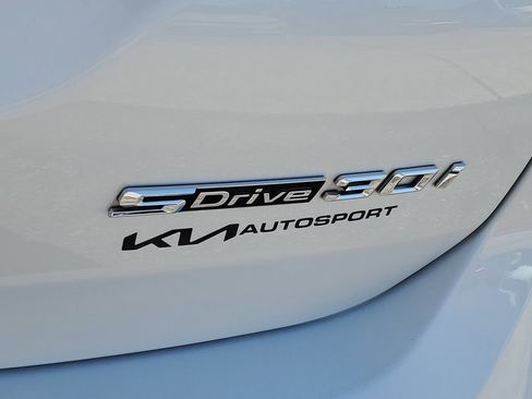 Used 2024 BMW X3 sDrive30i w/ Premium Package RWD image 30