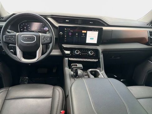 Used 2024 GMC Sierra 1500 Denali w/ Technology Package AWD/4WD image 15