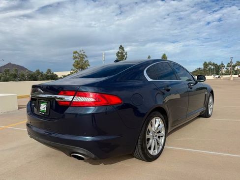 Used 2012 Jaguar XF Base image 17