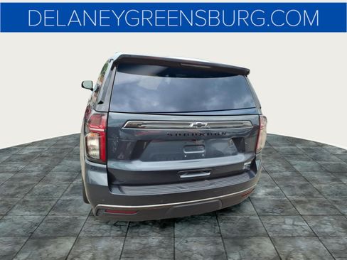 Used 2021 Chevrolet Suburban Z71 w/ Z71 Signature Package AWD/4WD image 4