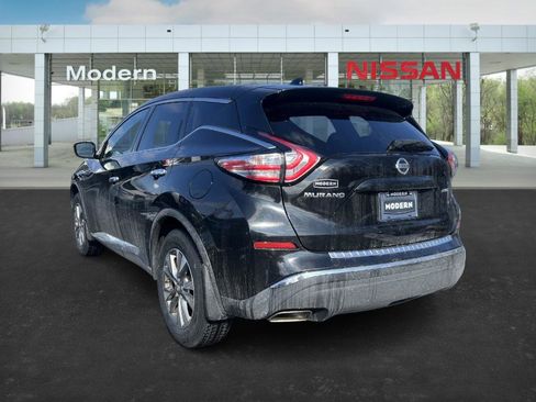 Used 2018 Nissan Murano S image 3