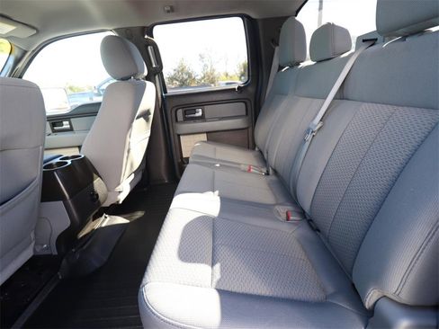 Used 2014 Ford F150 XLT w/ XLT Chrome Package image 6