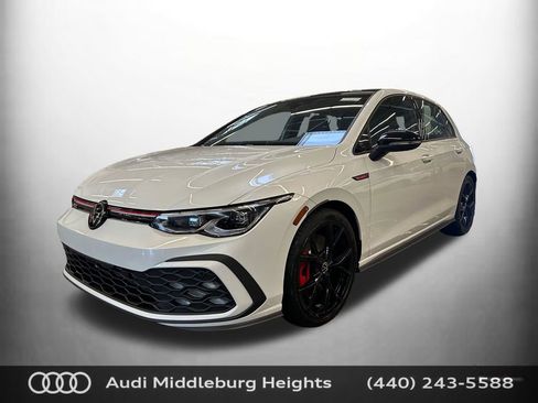 Used 2024 Volkswagen GTI SE image 3