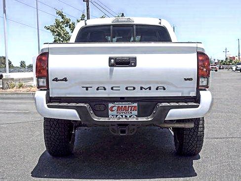 Used 2023 Toyota Tacoma SR AWD/4WD image 6