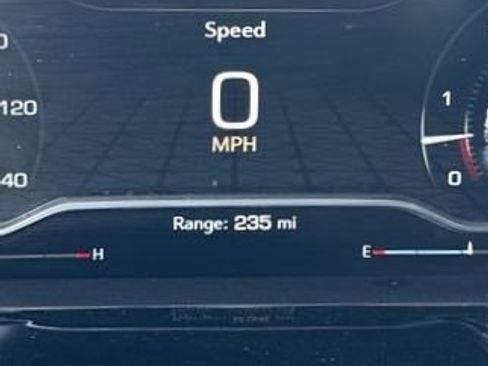 Used 2024 GMC Sierra 3500 SLE image 9