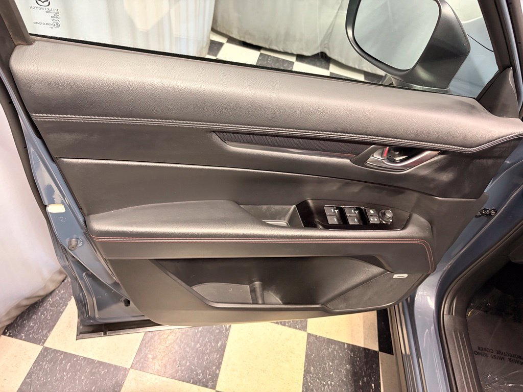 Used 2025 MAZDA CX-5 Carbon Edition AWD/4WD image 15