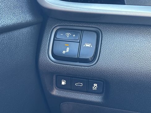 Used 2020 Kia Optima LX image 30