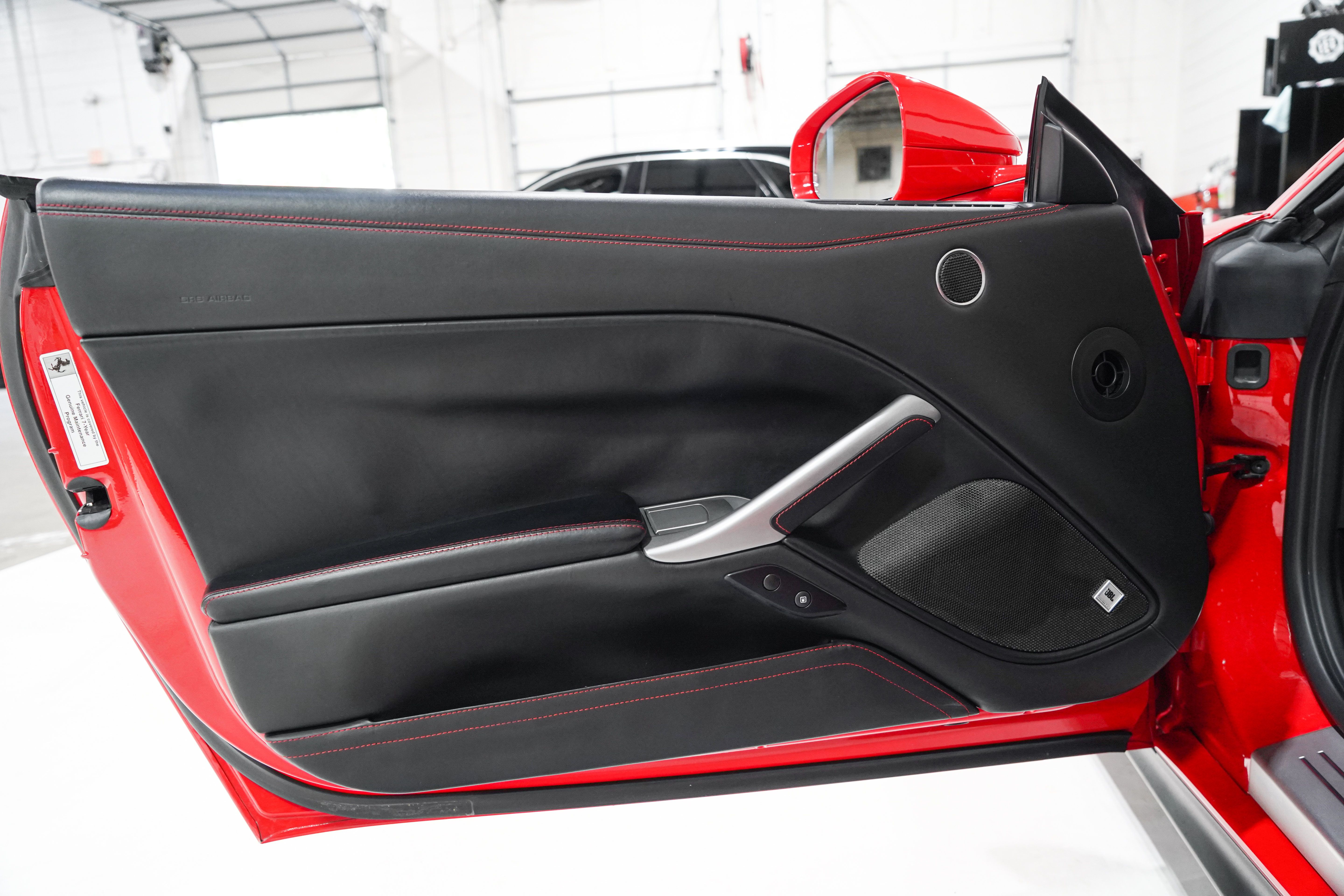 Used 2015 Ferrari F12 Berlinetta RWD image 19