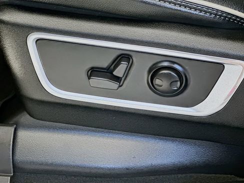 Used 2022 RAM 1500 Laramie AWD/4WD image 23