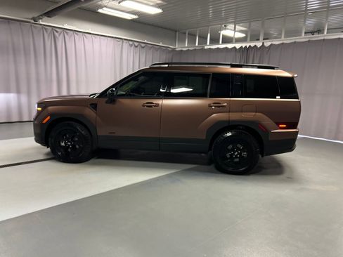 Used 2025 Hyundai Santa Fe XRT image 4