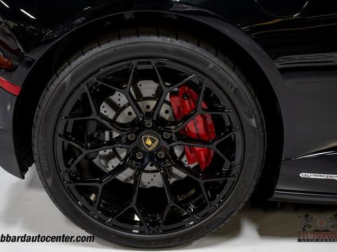 Used 2021 Lamborghini Huracan EVO image 39