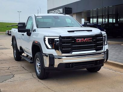 New 2025 GMC Sierra 2500 Pro w/ Convenience Package