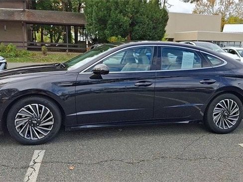 Certified 2024 Hyundai Sonata Limited image 9