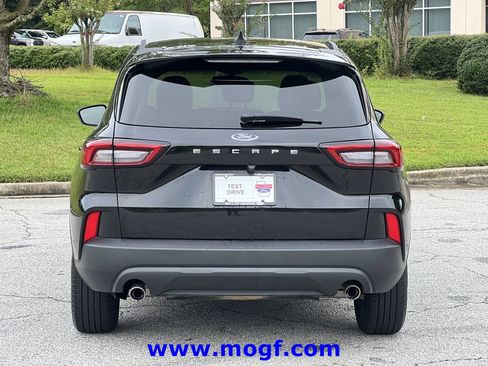 Used 2025 Ford Escape ST-Line FWD image 25